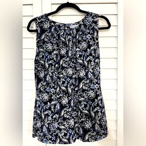 White House/Black Market